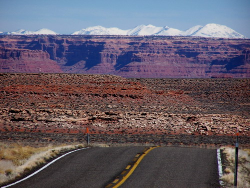 Landschaft auf Strasse vom Goosenecks State Park
